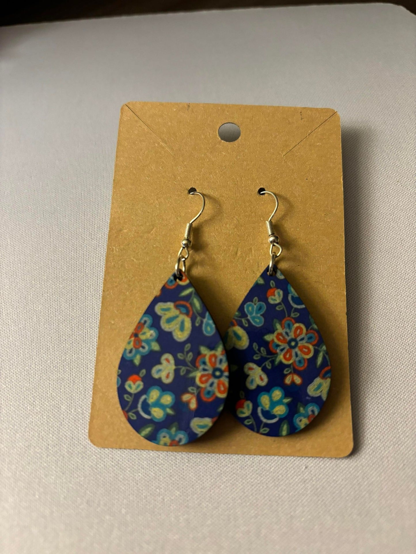 Black Teardrop earrings