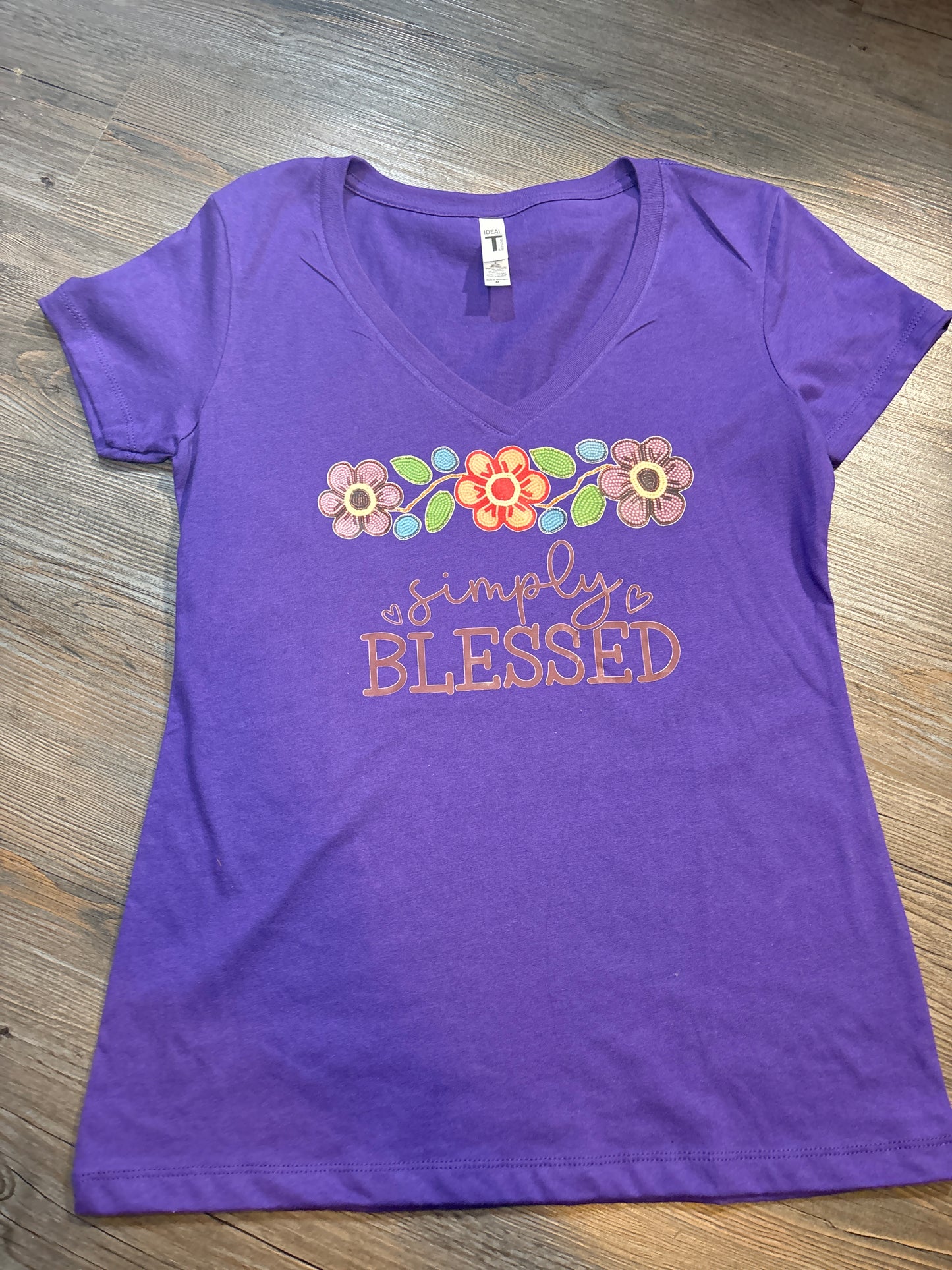 V-neck tshirt