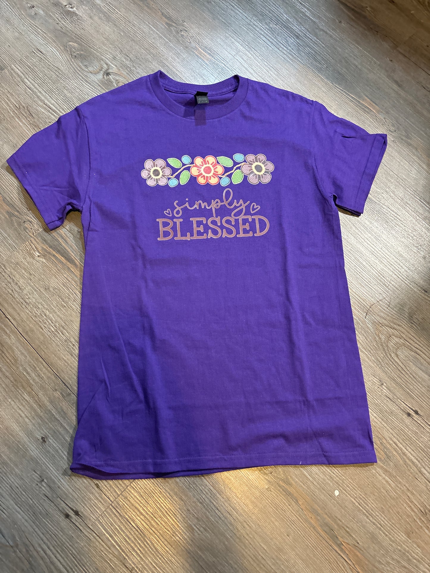 Crewneck dark purple tshirt